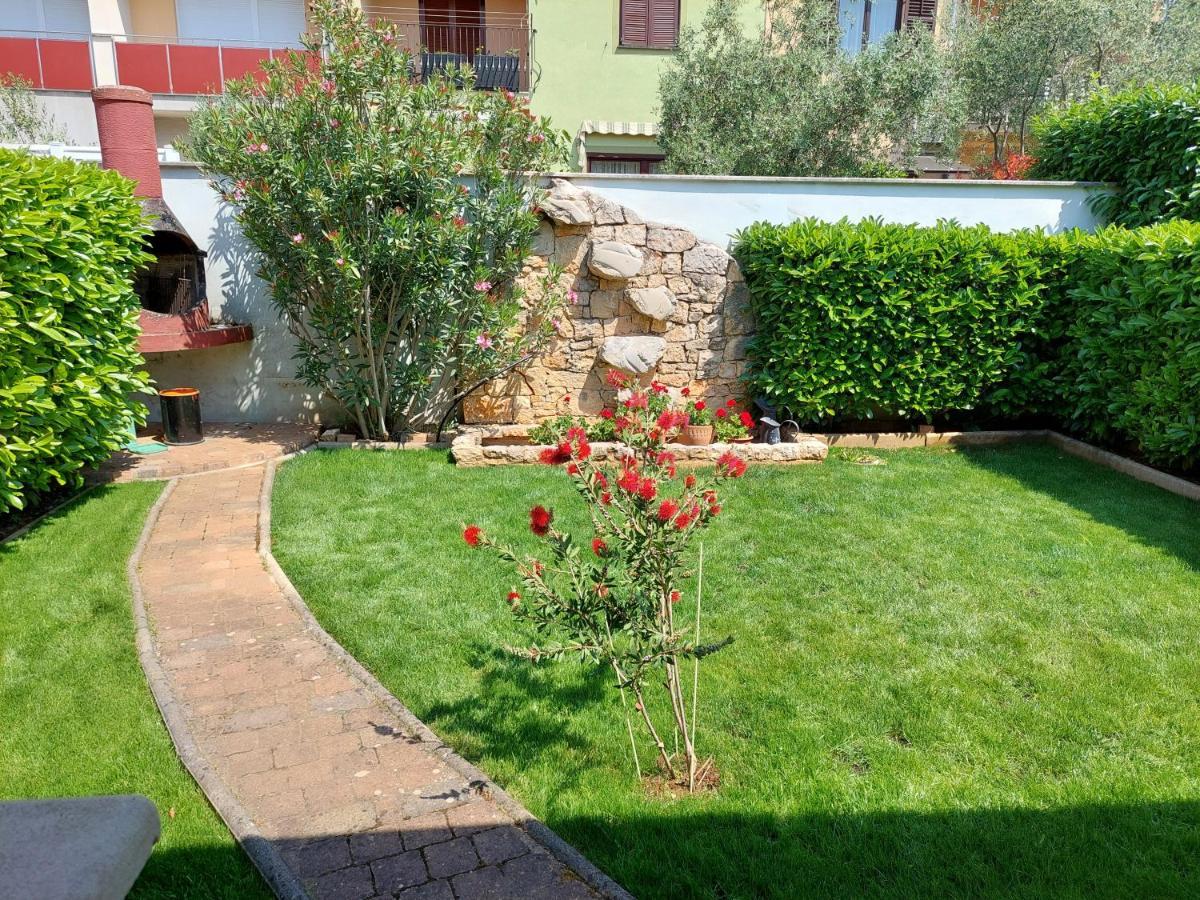 Holiday Home K&P Pula Exterior photo